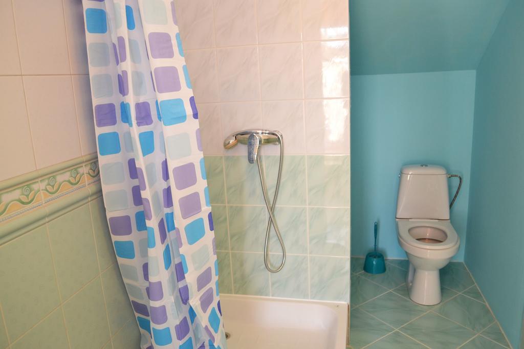 Wanted Hostel Λβιβ Εξωτερικό φωτογραφία